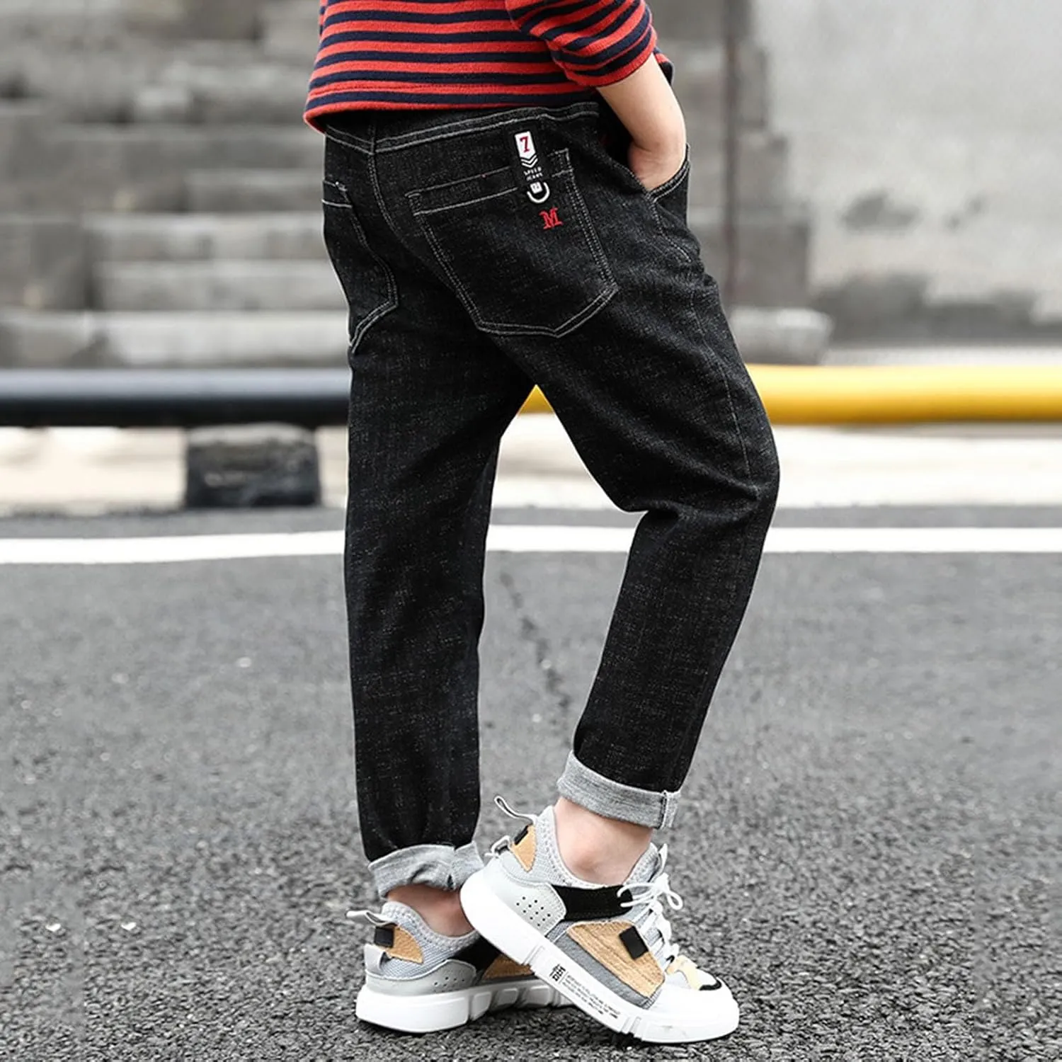 Boy's Skinny Fit Jeans Elastic Wasit Straight Leg Denim Pants Stretch Casual Comfort Trousers with Pockets Kids Clothes
