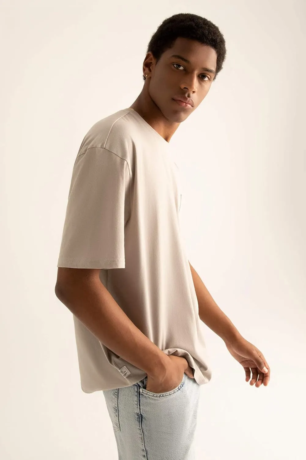 DeFacto Young Men Short Sleeve Crew Neck Oversized Tshirts 100% Cotton – Young Men Oversized Crew Neck T-Shirts