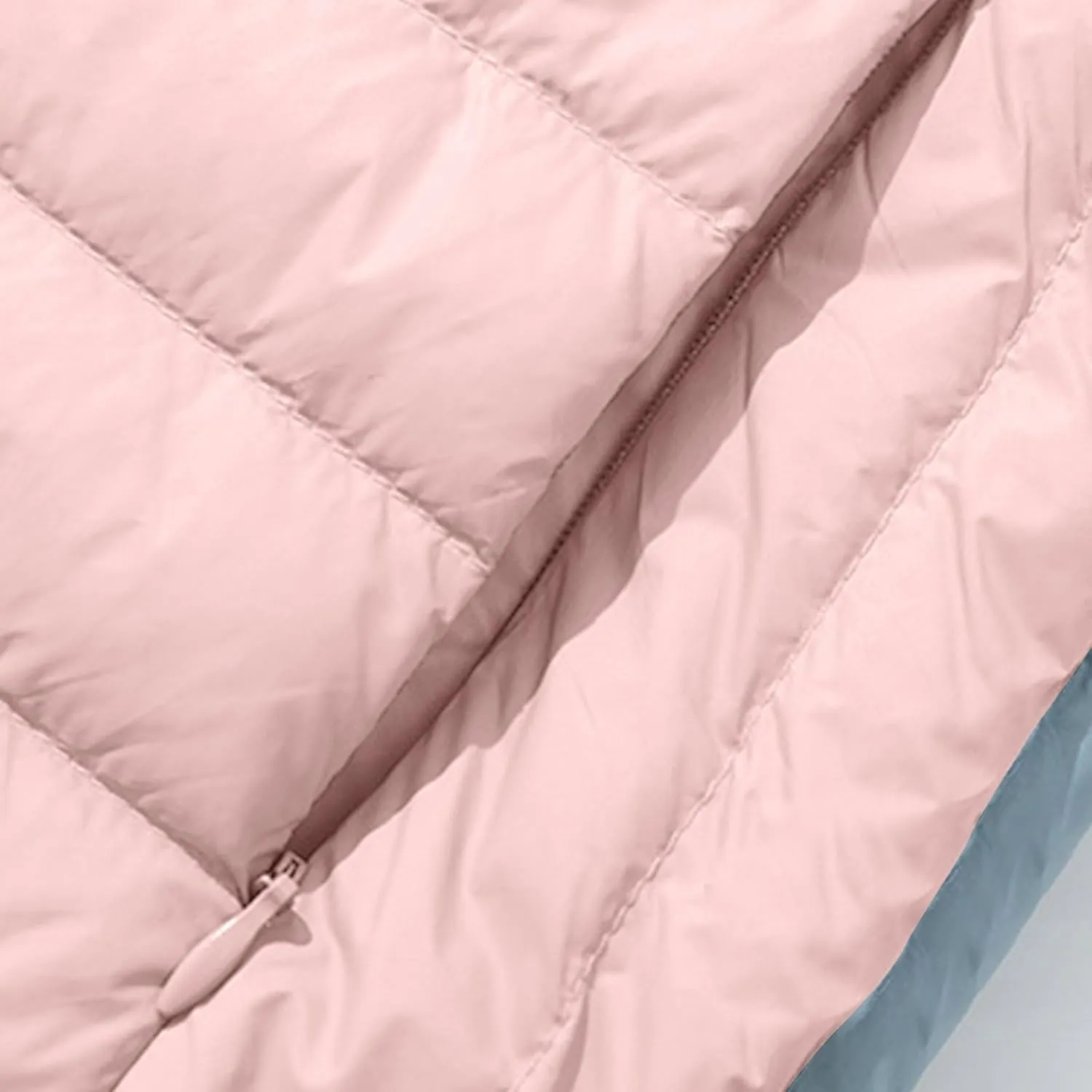 Firzero Winter Warm Women Down Jackets Plus Size Lightweight Packable Puffer Coats Trendy Hooded Coat Outwear Windbreaker