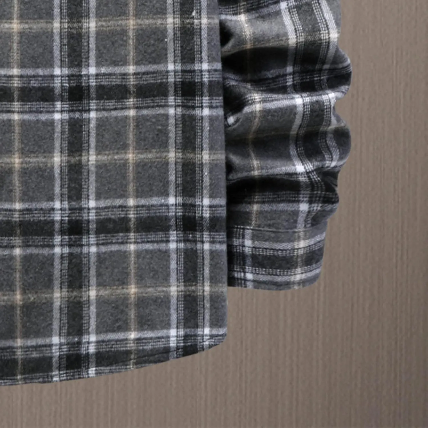 Mens Flannel Shirt Shackets Casual Button Down Long Sleeve Plaid Shirt Jacket Lightweight Fleece Jacket with Pockets
